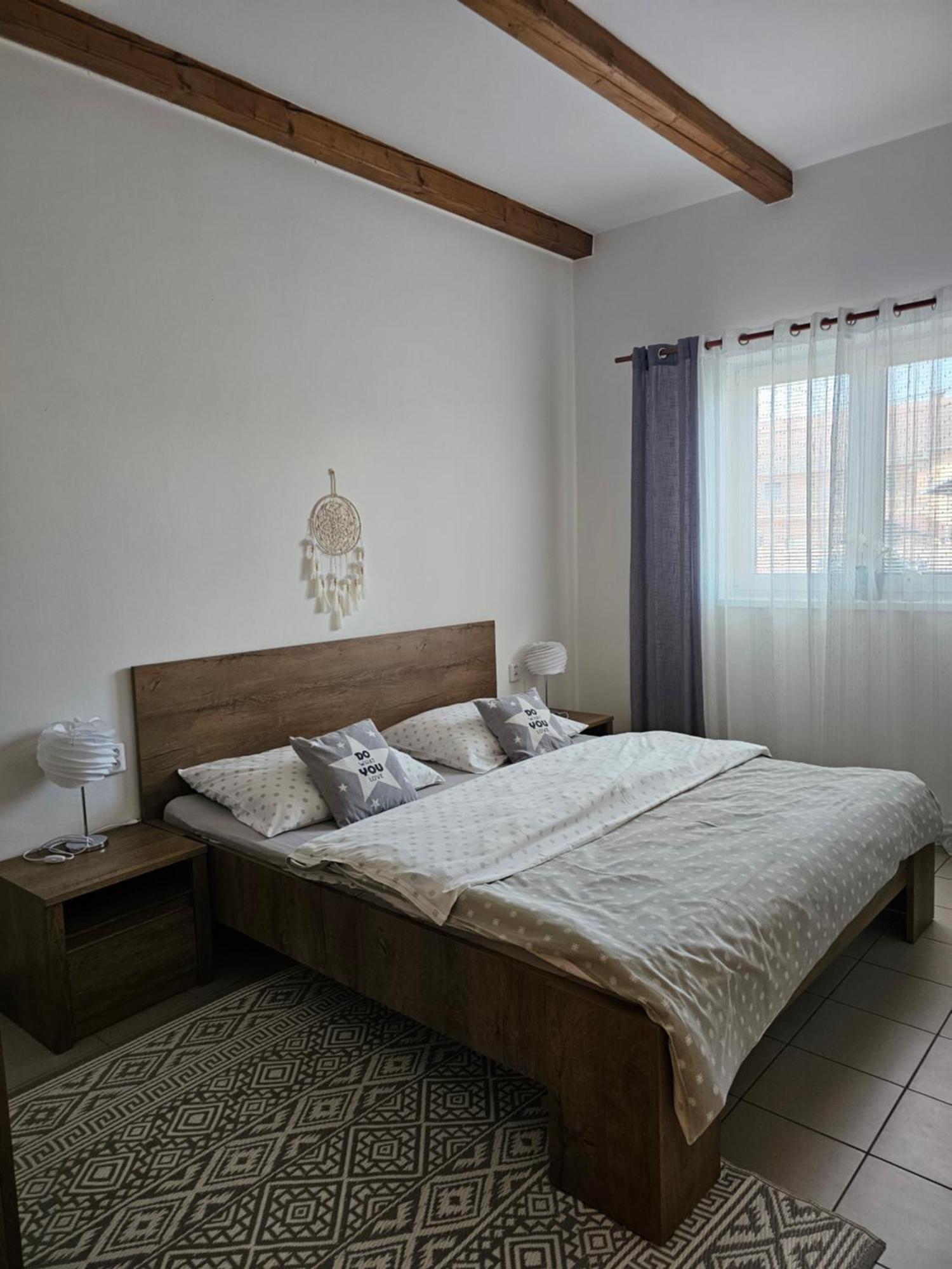 Apartman U Sudu Kobylí エクステリア 写真